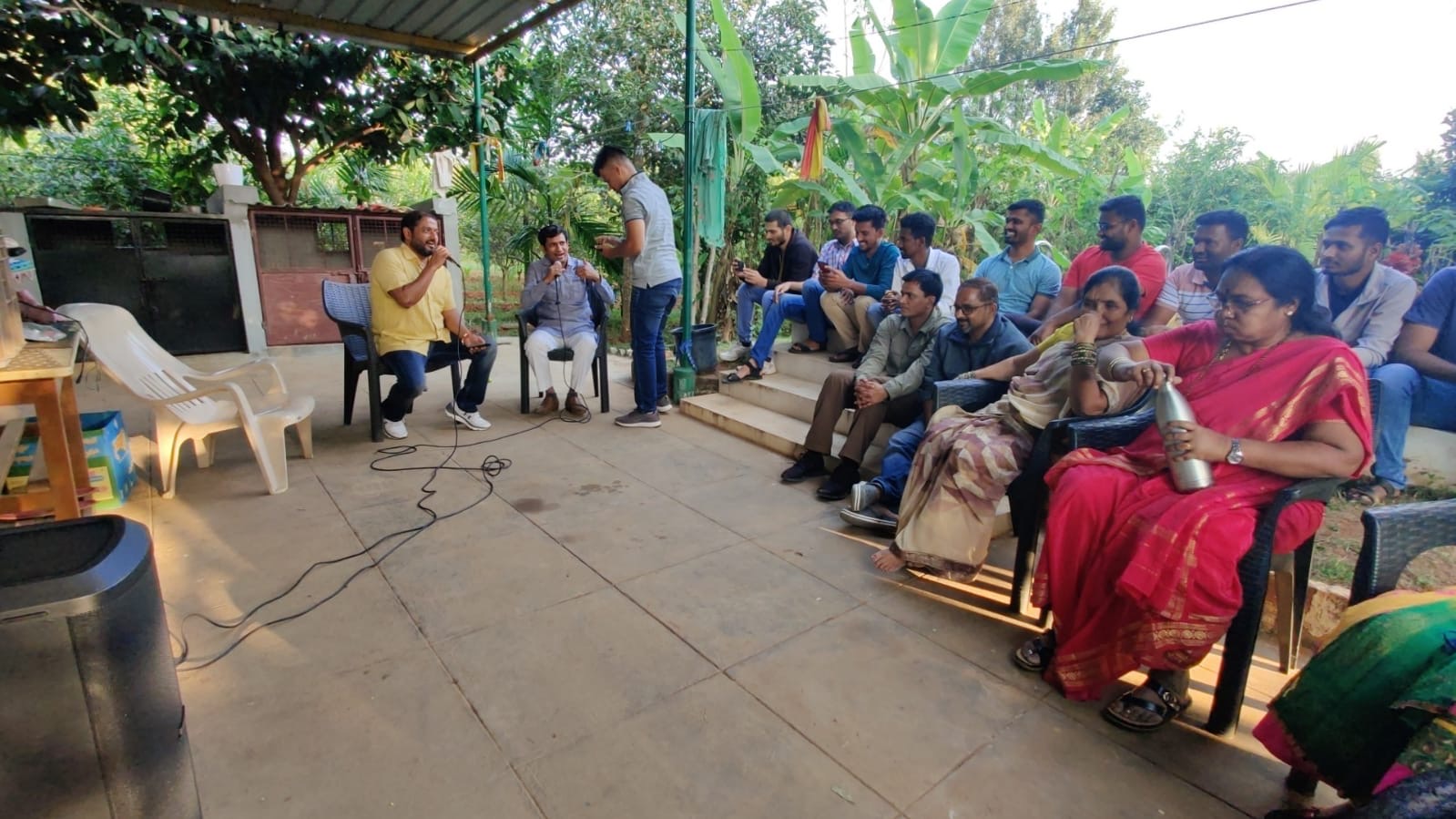 38272992-27fd-4ac6-bee0-cdc4d5399339