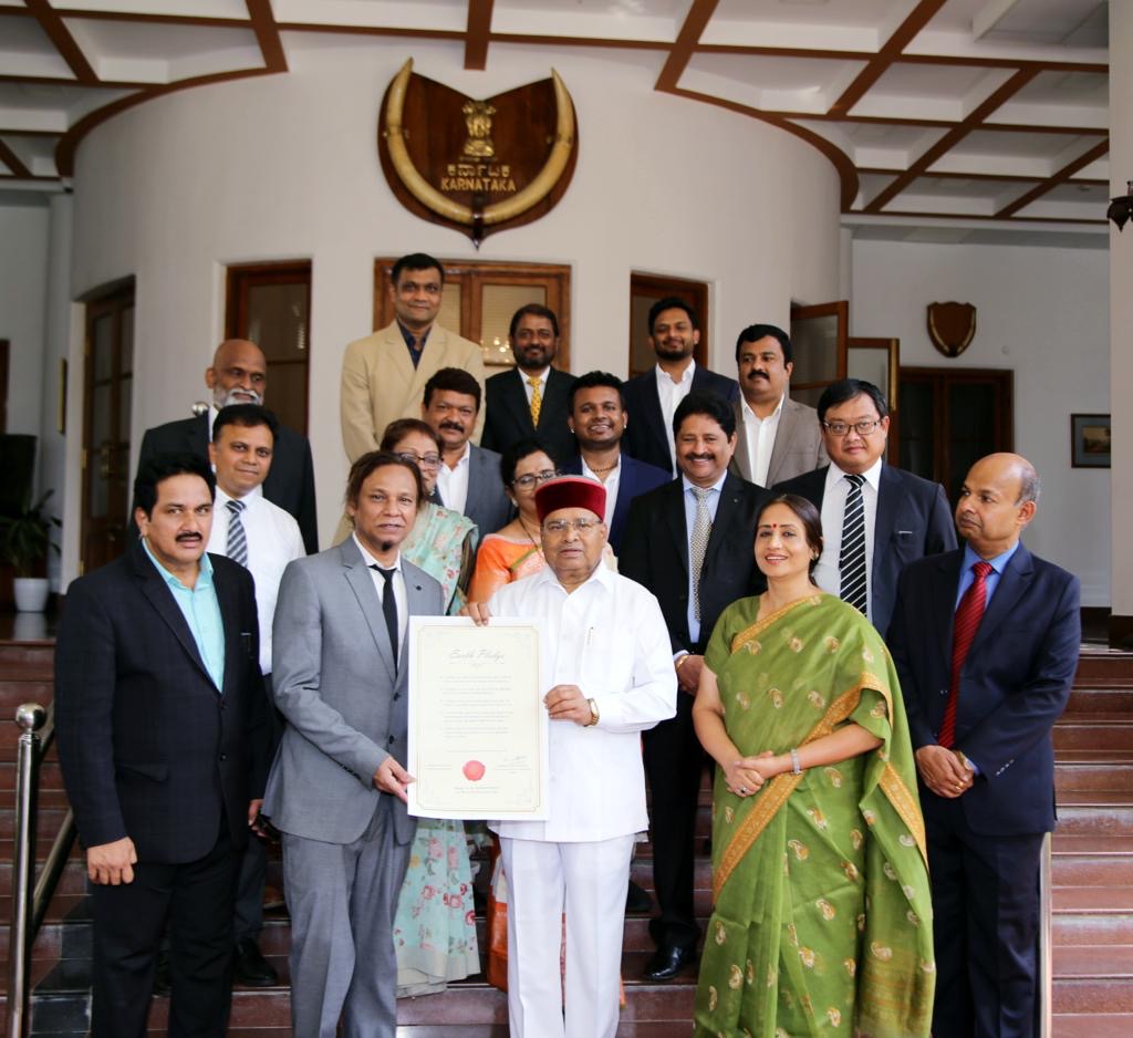 3fae9148-0404-4d45-b19f-7f177ec43a3c 2