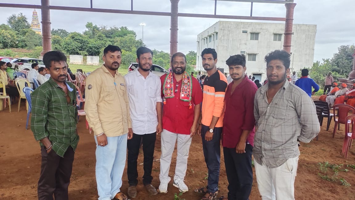 c200c332-1124-4885-b0f5-d6ec4c5f067b