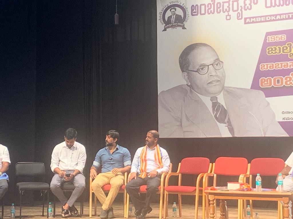 e37e71cc-23aa-4b54-aa7d-7123f60dcd66